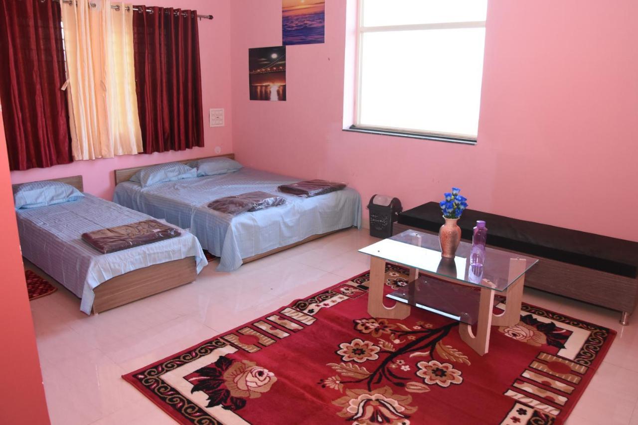 H P Homestay Dharwad Exterior foto